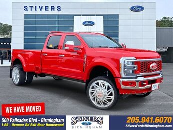 2023 Ford Super Duty F-450 DRW Lariat Automatic Power Stroke 6.7L V8 DI 32V OHV Turbodiesel Engine 4X4 4 Door
