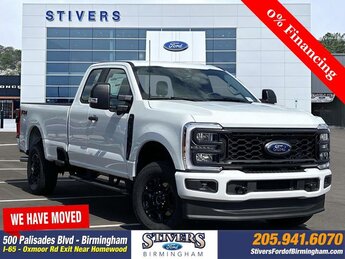 2024 Oxford White Ford Super Duty F-250 SRW XL 4 Door 7.3L V8 PFI SOHC 16V Federal 405hp Engine Truck Automatic