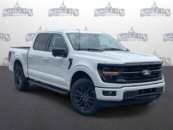 2025 Ford F-150 XLT 4X4 Automatic Truck 3.5L PowerBoost Full-Hybrid V6 Engine