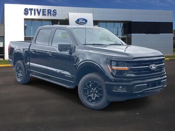 2025 Ford F-150 XLT 3.5L PowerBoost Full-Hybrid V6 Engine Truck 4 Door