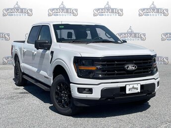 2025 Oxford White Ford F-150 XLT 3.5L PowerBoost Full-Hybrid V6 Engine Automatic 4X4