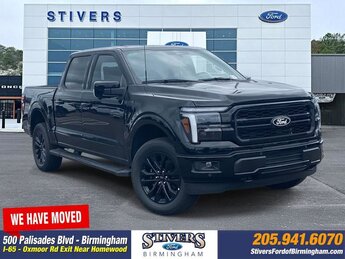 2025 Agate Black Metallic Ford F-150 Lariat Automatic 4X4 4 Door 5.0L V8 Engine Truck