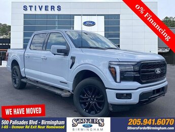 2025 Space White Metallic Ford F-150 Lariat Automatic 4X4 Truck 4 Door