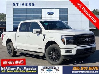 2025 Oxford White Ford F-150 Lariat Automatic 4X4 3.5L PowerBoost Full-Hybrid V6 Engine
