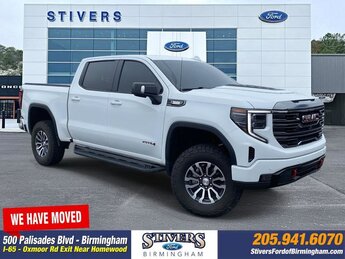 2023 Summit White GMC Sierra 1500 AT4 Truck 3.0L I6 Engine 4X4
