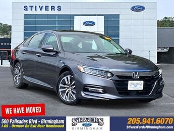 2019 Modern Steel Metallic Honda Accord Hybrid Touring 2.0L 4-Cylinder DOHC 16V i-VTEC Engine Sedan FWD 4 Door
