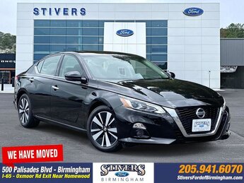 2020 Nissan Altima 2.5 SL Automatic (CVT) FWD Sedan 2.5L 4-Cylinder DOHC 16V Engine 4 Door