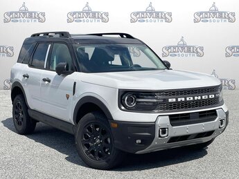 2025 Oxford White Ford Bronco Sport Badlands 4X4 EcoBoost 2.0L I4 GTDi DOHC Turbocharged VCT Engine Automatic