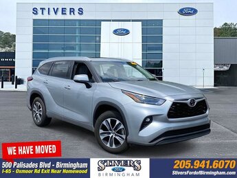 2022 Toyota Highlander XLE Automatic FWD 4 Door 3.5L V6 DOHC Engine