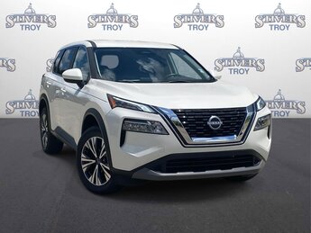 2023 Pearl White Tricoat Nissan Rogue SV 4 Door Automatic (CVT) FWD SUV