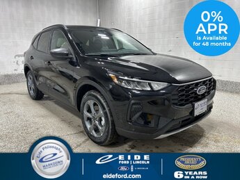 2025 Ford Escape ST-Line Automatic 1.5L EcoBoost Engine AWD SUV 4 Door