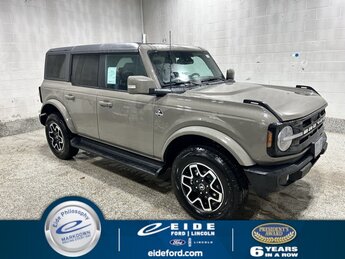 2025 Ford Bronco Outer Banks 4X4 4 Door Automatic SUV 2.7L V6 EcoBoost Engine