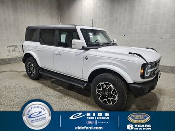 2025 Oxford White Ford Bronco Outer Banks 4 Door Automatic SUV 4X4