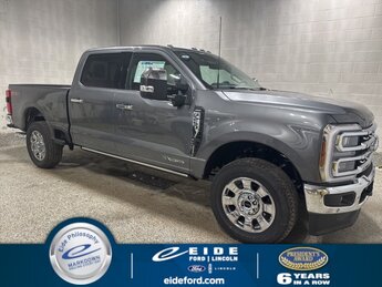 2025 Carbonized Gray Metallic Ford Super Duty F-250 SRW Lariat 4 Door 4X4 Automatic