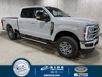 2025 Avalanche Ford Super Duty F-350 SRW Lariat Truck 4X4 7.3L 8-Cylinder PFI Engine 4 Door