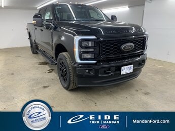 2025 Black Ford Super Duty F-350 SRW Lariat Truck 4 Door Automatic 4X4
