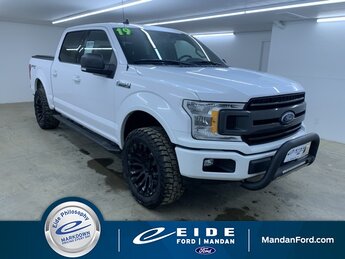 2019 Oxford White Ford F-150 XLT 4X4 4 Door 3.5L V6 EcoBoost Engine Automatic