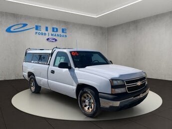 2006 Summit White Chevrolet Silverado 1500 Work Truck Vortec 4.3L V6 MPI Engine Automatic 2 Door RWD