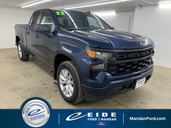 2022 Northsky Blue Metallic Chevrolet Silverado 1500 Custom 4X4 4 Door Truck Automatic