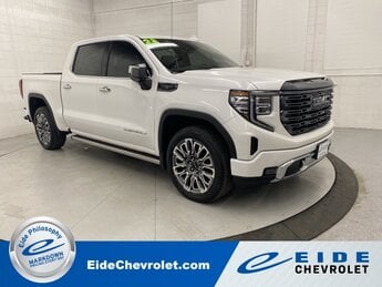 2023 White Frost GMC Sierra 1500 Denali Ultimate Truck EcoTec3 6.2L V8 Engine Automatic 4X4 4 Door