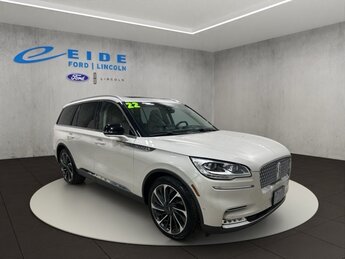 2022 Lincoln Aviator Reserve 4 Door SUV AWD