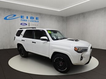 2021 Super White Toyota 4Runner TRD Off-Road Premium SUV 4.0L V6 SMPI DOHC Engine 4 Door 4X4