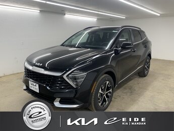 2025 Fusion Black Kia Sportage Hybrid EX I4 Engine AWD Automatic 4 Door