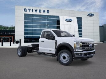 2025 Oxford White Ford Super Duty F-550 DRW XL 2 Door Truck Automatic Power Stroke 6.7L V8 DI 32V OHV Turbodiesel Engine RWD