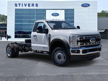 2025 Ford Super Duty F-550 DRW XL Power Stroke 6.7L V8 DI 32V OHV Turbodiesel Engine RWD Truck Automatic 2 Door