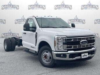 2025 Ford Super Duty F-350 DRW XL RWD 2 Door Truck Automatic Power Stroke 6.7L V8 DI 32V OHV Turbodiesel Engine