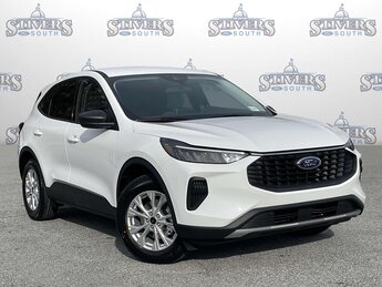 2025 Oxford White Ford Escape Active SUV 4 Door Automatic 1.5L EcoBoost Engine FWD