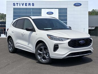 2024 Star White Metallic Tri-Coat Ford Escape Hybrid ST-Line FWD Automatic (CVT) 4 Door