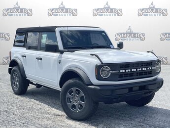 2025 Oxford White Ford Bronco Big Bend 4X4 SUV 2.3L EcoBoost I-4 Engine 4 Door Automatic