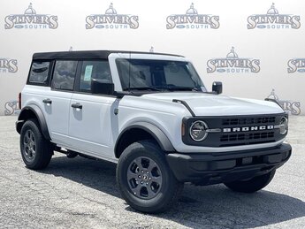 2025 Oxford White Ford Bronco Big Bend 2.3L EcoBoost I-4 Engine 4X4 Automatic