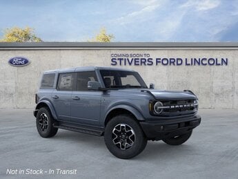 2025 Azure Gray Metallic Tri-Coat Ford Bronco Outer Banks Automatic 2.3L EcoBoost I-4 Engine 4 Door