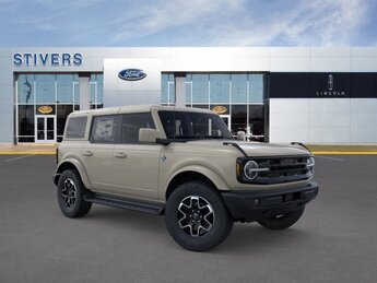 2025 Desert Sand Ford Bronco Outer Banks SUV 4 Door 4X4 2.3L EcoBoost I-4 Engine