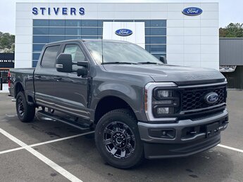 2025 Gray Metallic Ford Super Duty F-250 SRW XL Automatic 4X4 4 Door 6.8L V8 Engine Truck
