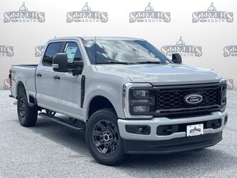 2025 Avalanche Ford Super Duty F-250 SRW XL Truck 4 Door 6.8L V8 Engine