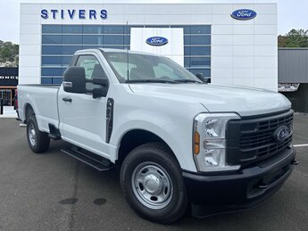 2024 Oxford White Ford Super Duty F-250 SRW XL 2 Door Truck Automatic