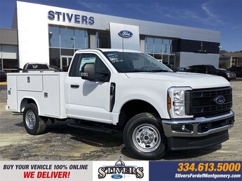 2024 Oxford White Ford Super Duty F-250 SRW XL 6.8L V8 Engine Truck 2 Door 4X4 Automatic