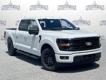 2025 Oxford White Ford F-150 XLT Truck 4 Door RWD Automatic
