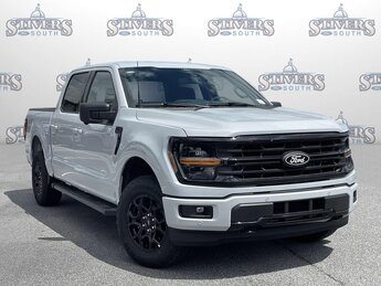 2025 White Metallic Ford F-150 XLT 4X4 4 Door Truck Automatic