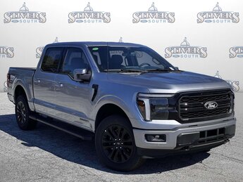 2025 Ford F-150 Lariat 4 Door Automatic 3.5L PowerBoost Full-Hybrid V6 Engine Truck
