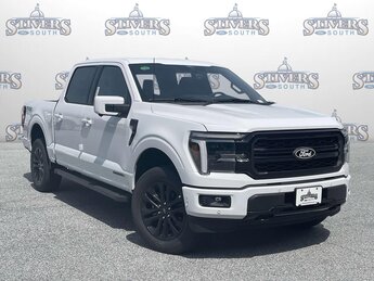 2025 Oxford White Ford F-150 Lariat 4 Door 4X4 3.5L PowerBoost Full-Hybrid V6 Engine Automatic Truck