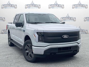 2025 White Ford F-150 Lightning Flash AWD Electric Motor Engine 4 Door