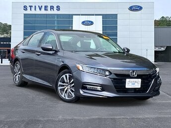2019 Modern Steel Metallic Honda Accord Hybrid Touring Automatic (CVT) FWD 2.0L 4-Cylinder DOHC 16V i-VTEC Engine 4 Door Sedan