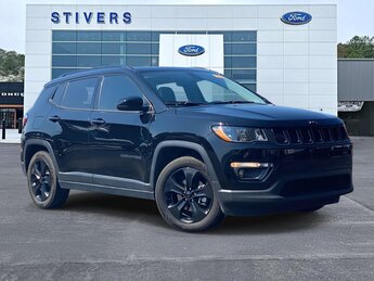 2021 Diamond Black Crystal Pearlcoat Jeep Compass Altitude FWD 2.4L I4 Engine Automatic 4 Door