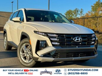 2025 Serenity White Pearl Hyundai Tucson SE 4 Door FWD Automatic