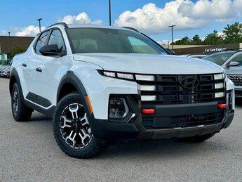 2025 Atlas White Hyundai Santa Cruz XRT 2.5L I4 Engine Automatic AWD Truck 4 Door