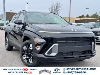 2025 Abyss Black Pearl Hyundai Kona SEL FWD 4 Door 2.0L I4 DOHC 16V Engine Automatic (CVT) SUV
